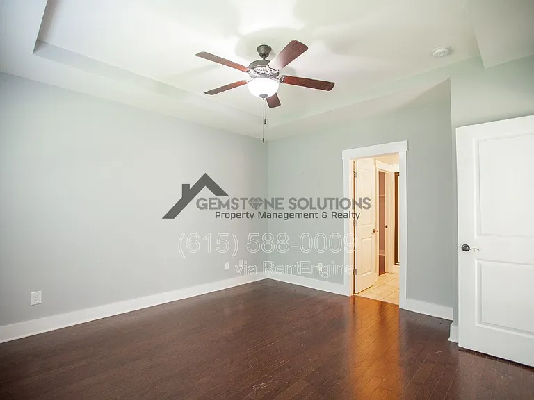 1041 Honey Bush Cir — Photo 23
