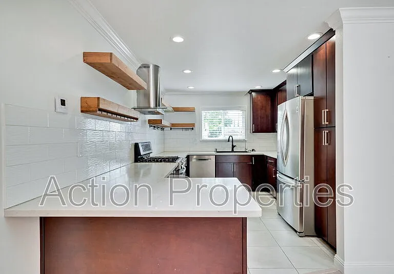2126 Warmwood Ln — Photo 8