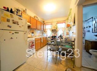 3420 43rd St APT 3L, Long Island City, NY 11101