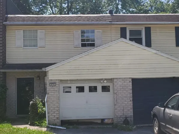 839 Rabbit Ln, Reading, PA 19606