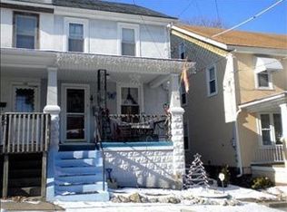 12 Cherry St, Pine Grove, PA 17963