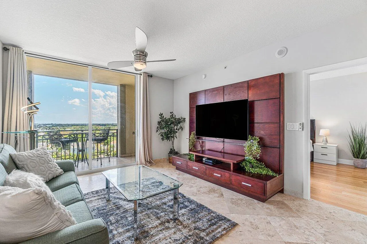 1 bed, 1.0 bath, 800 sqft, $5,500 — Photo 4