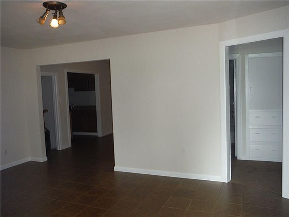 2nd image of 2645 SW 27th St