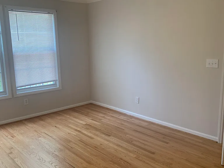5401 Phillipsburg Dr — Photo 29