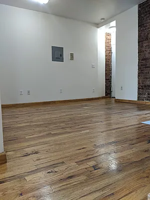 Rented by Crosstown Apartments NYC | media 14