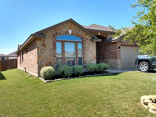 1328 Blue Leaf Dr Photo 1