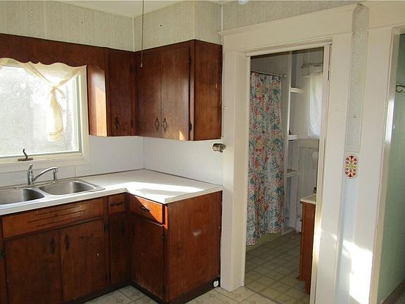 5th image of 21 Maltby St