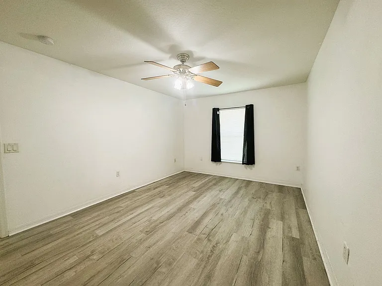2105 Atwater Dr — Photo 8