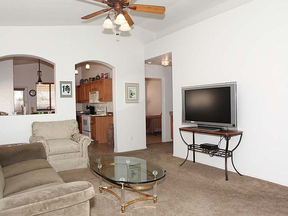 4th image of 3833 W Commonwealth Ave