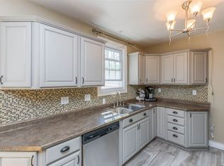 1369 11th St, Marion, IA 52302