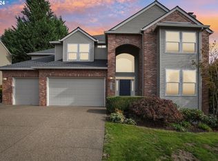 4001 Wild Rose Dr, West Linn, OR 97068