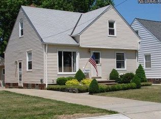 29929 Elgin Rd, Wickliffe, OH 44092