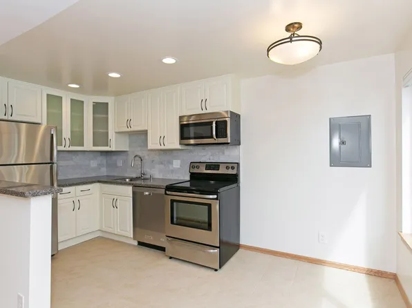 Aqua Terrazza Apartments, 1020 5th Ave N APT 8, Seattle, WA 98109