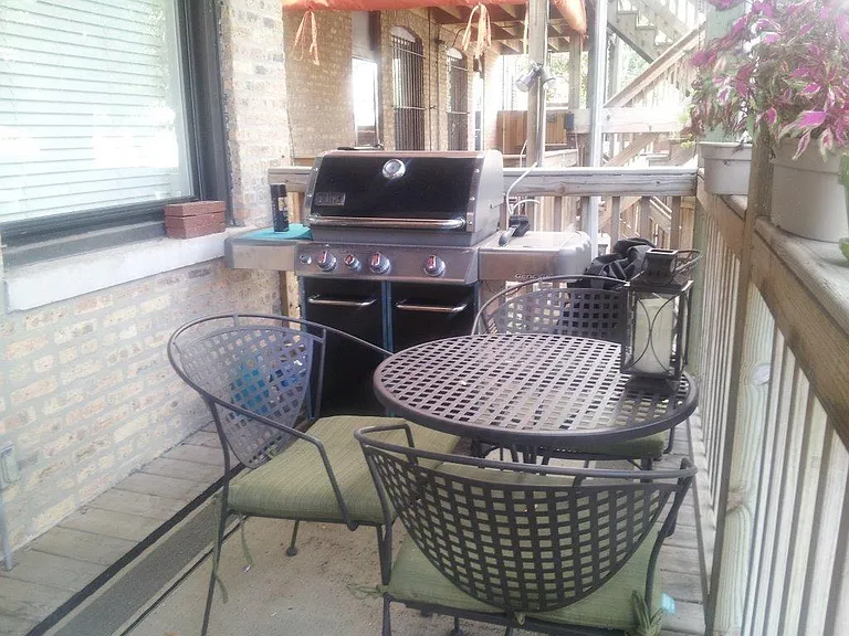 3827 N Wilton Ave #2 — Photo 28