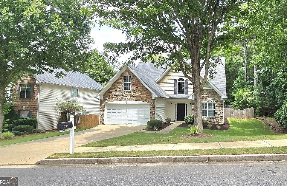 1st image of 3 Saint Charles Pl