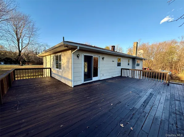 90 North Rd, Bloomingburg, NY 12721
