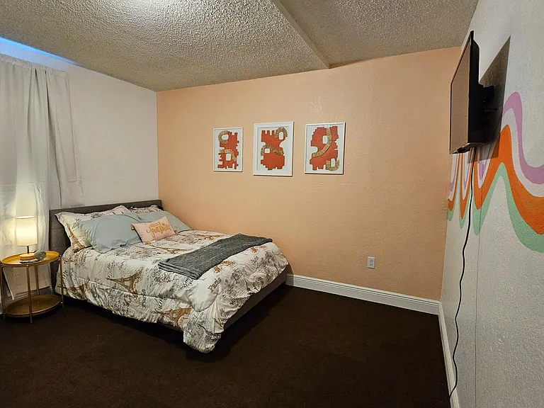 714 Texas Ave — Photo 4
