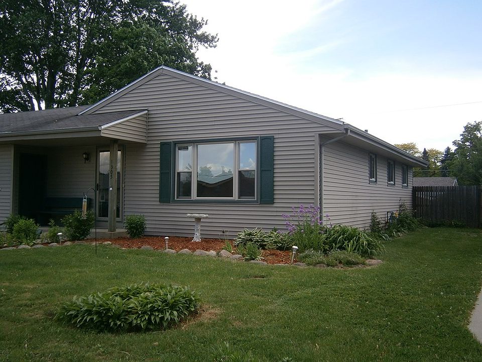 1st image of 1305 Conde St
