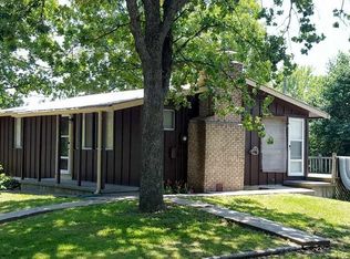 19558 Lakeview Ave, Warsaw, MO 65355