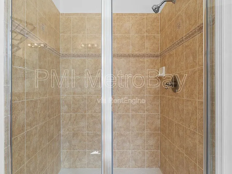10886 Cory Lake Dr — Photo 28