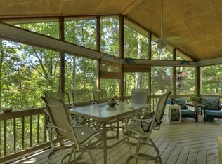 169 Amelia Ln, Blue Ridge, GA 30513