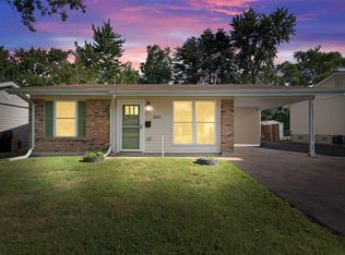 10653 Wendy Ln, Saint Ann, MO