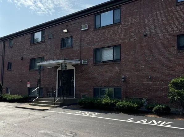 69 Nicholas Rd APT D, Framingham, MA 01701