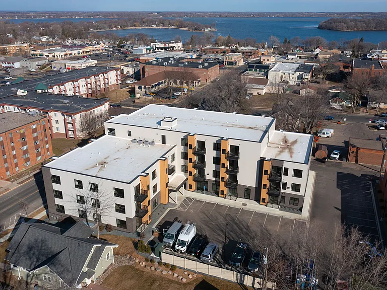 The Uptown Apartments — Photo 23