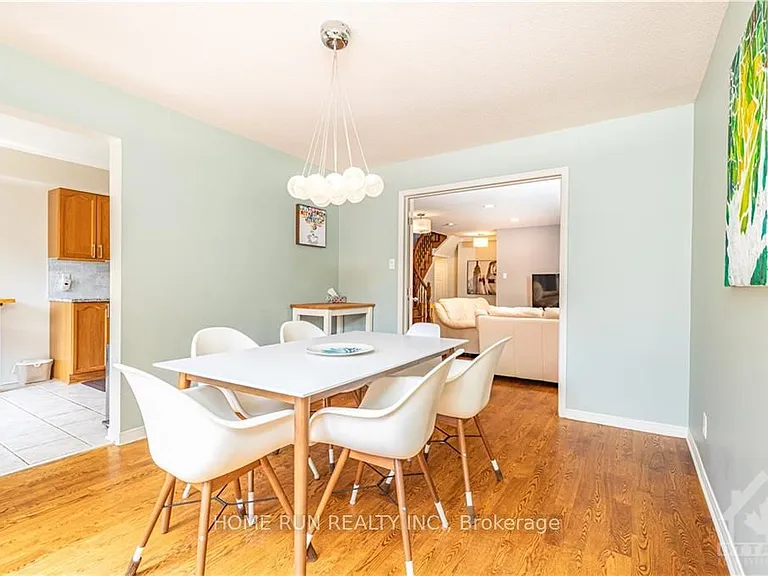 2 Borealis Cres — Photo 9