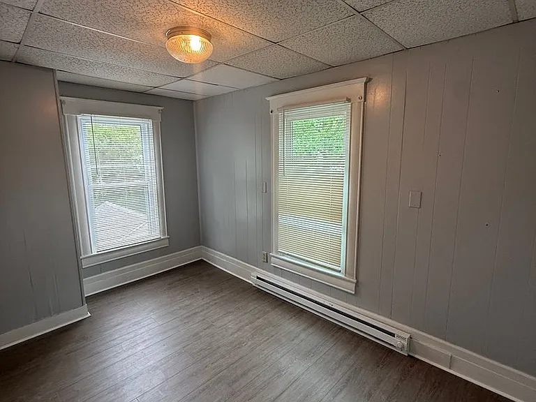 419 Oakley St — Photo 14