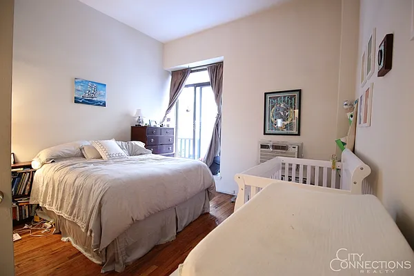 Rented by City Connections Realty | media 11