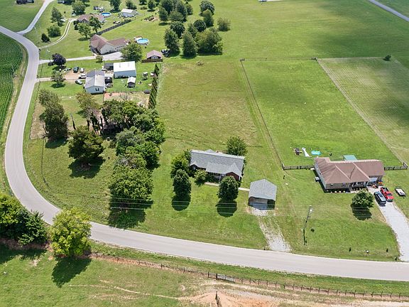 4th image of 5261 Youngville Rd