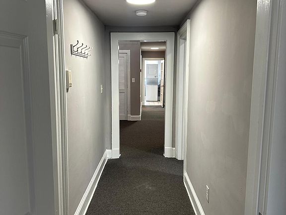 4th image of 17 Fusting Ave #1W