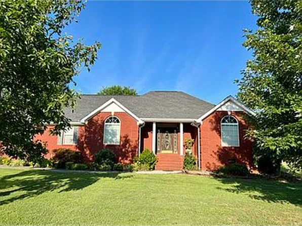 22120 Smith Rd, Athens, AL 35613