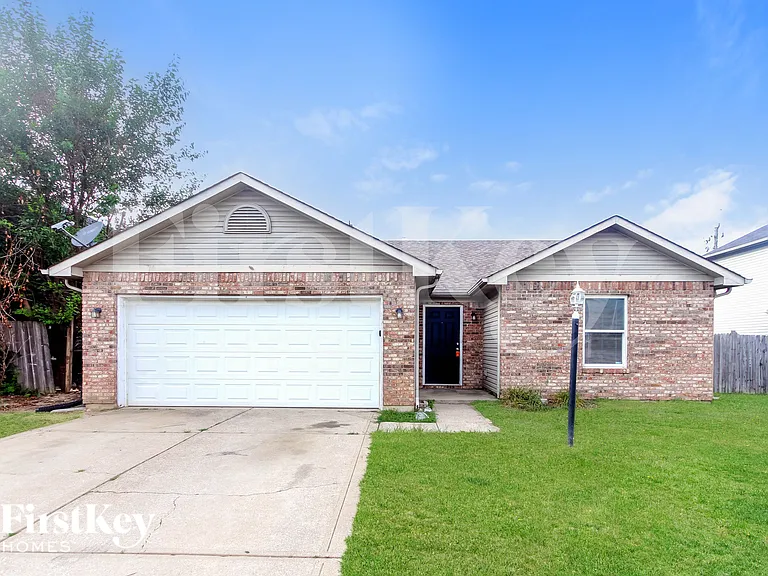 5204 Hodson Dr — Photo 1