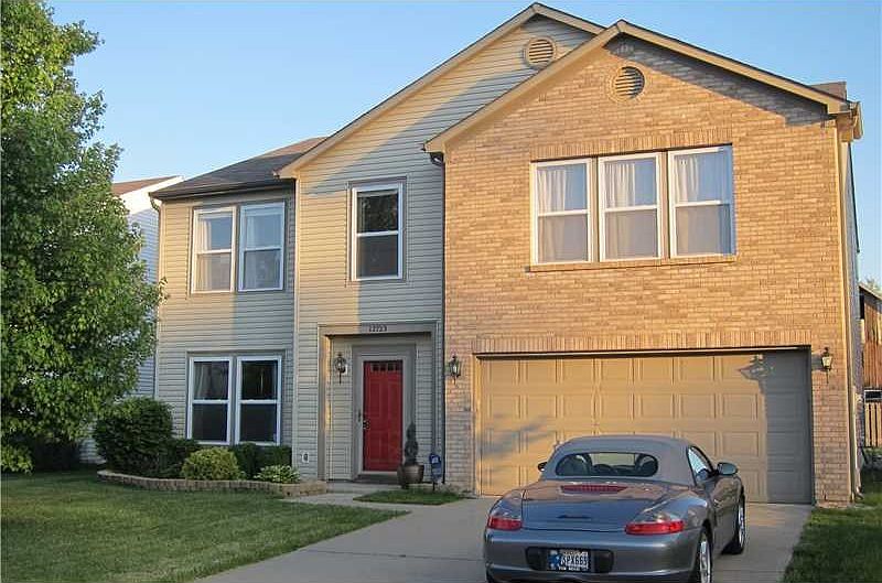 Exterior Front. Beautiful home in Rose Haven!