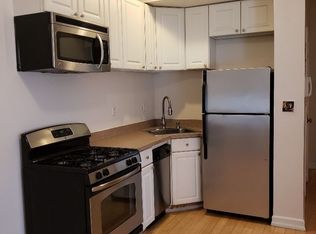 39 Ocean Ave APT 1A, Brooklyn, NY 11225