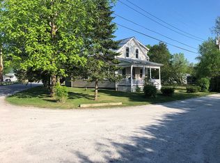 19 Rice Rd, Saint Albans, VT 05478