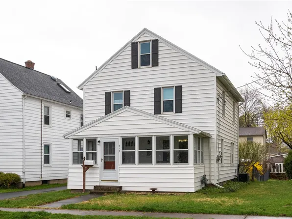 226 W Spruce St, East Rochester, NY 14445