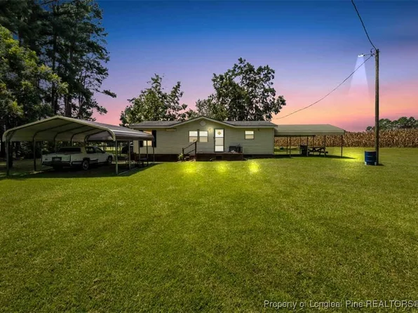 240 S Horace Walters Rd, Raeford, NC 28376