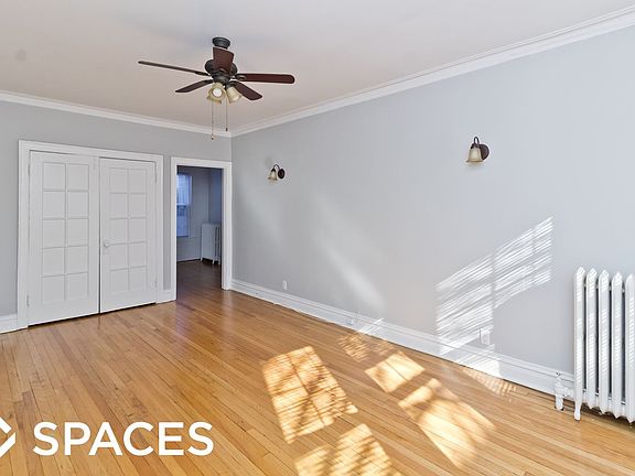 4th image of 4443 N Greenview Ave APT 2E
