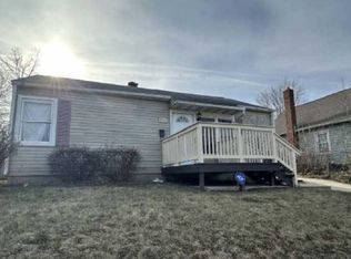 833 W Empire St, Freeport, IL 61032