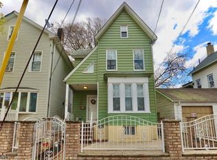 415 Linden St, Elizabeth, NJ 07201