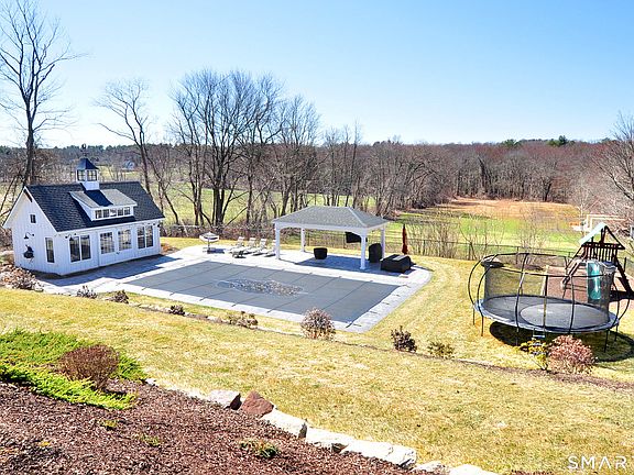 4th image of 196 Jobs Hill Road