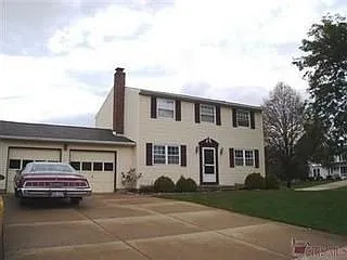 4500 Gardenia Dr photo 1