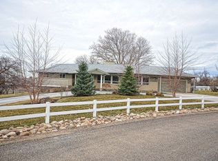 1381 W Meander Dr, Eagle, ID 83616