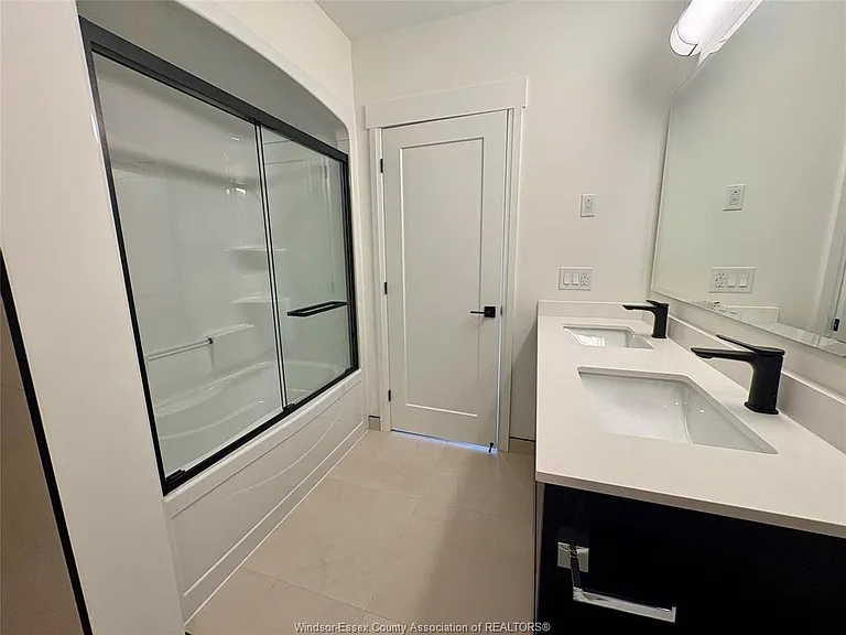 4400 Laurier Pkwy #170 — Photo 10