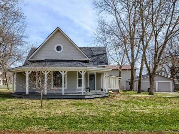 170 3rd St, Holt, MO 64048