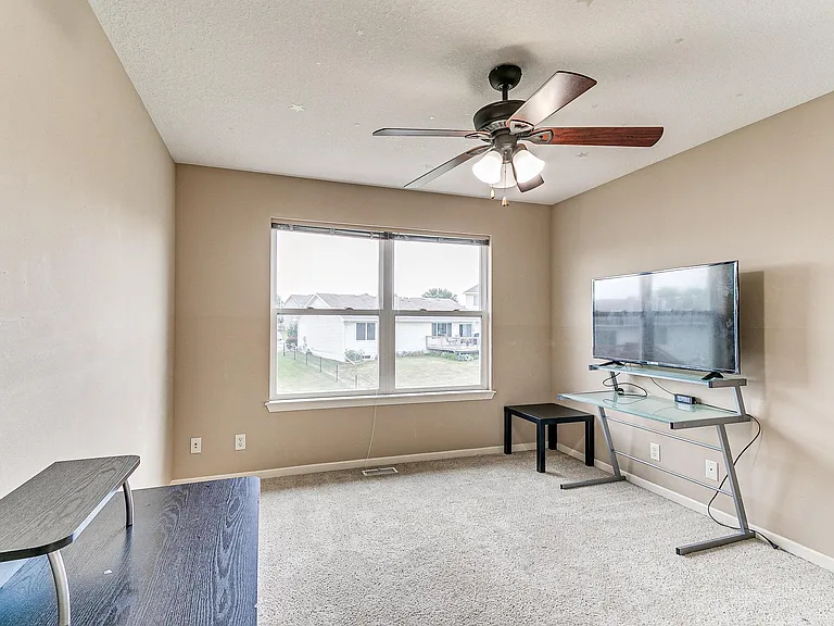 15222 Aurora Cir — Photo 17