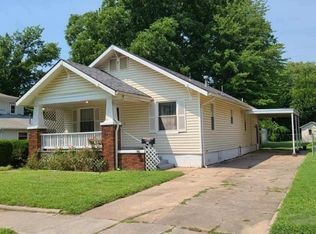 1118 E 12th Ave, Winfield, KS 67156